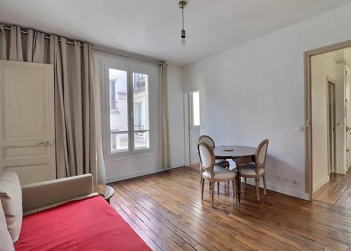 Sweet And Cosy Near The Eiffel Tower, Roland Garros & Psg Stadium